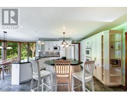 Bedroom 2 - 19 Castle Harbour Drive E, Scugog, ON L9L1P4 Photo 16