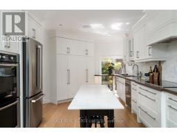 20 Connable Drive, Toronto, ON M5R1Z8 Photo 16