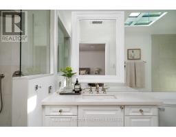 20 Connable Drive, Toronto, ON M5R1Z8 Photo 24