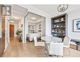514 - 835 St Clair Avenue W, Toronto, ON M6C0A8 Photo 11
