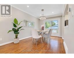 19 Sweeney Drive, Toronto, ON M4A1T1 Photo 11