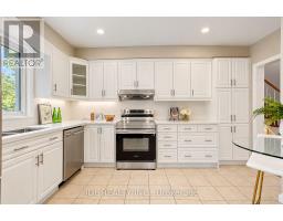 19 Sweeney Drive, Toronto, ON M4A1T1 Photo 15