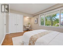 19 Sweeney Drive, Toronto, ON M4A1T1 Photo 24