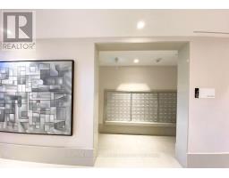 917 - 2020 Bathurst Street, Toronto, ON M5R0A6 Photo 10