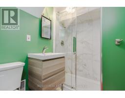 2 Cottonwood Drive, Toronto, ON M3C2B4 Photo 18