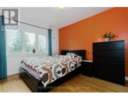 Bedroom 3 - 2 Cottonwood Drive, Toronto, ON M3C2B4 Photo 6