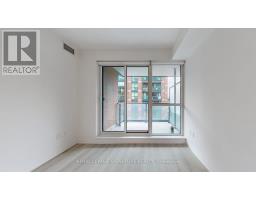 543 - 31 Tippett Road, Toronto, ON M3H0C8 Photo 8