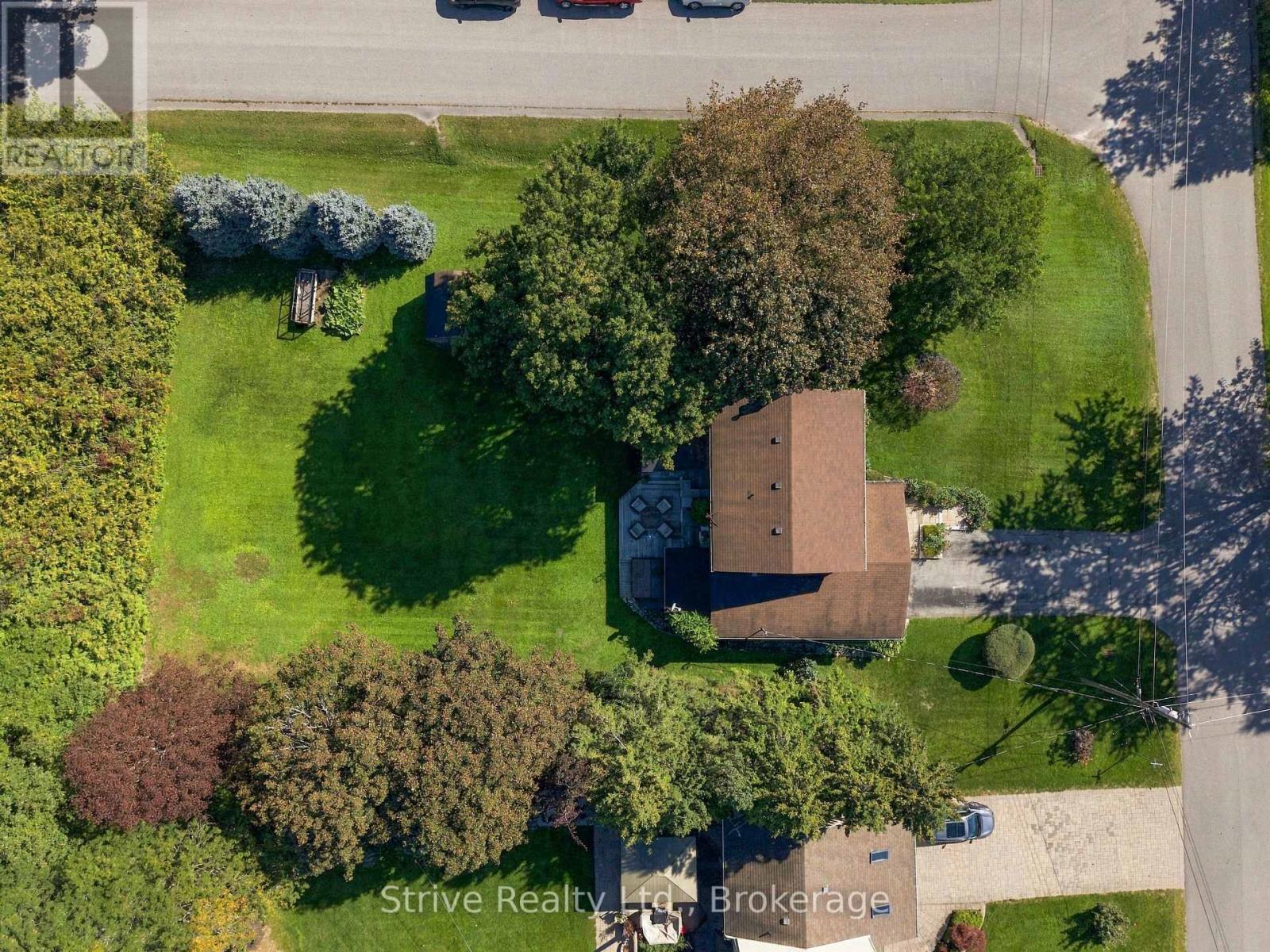 6 LENORE AVENUE - Image 4
