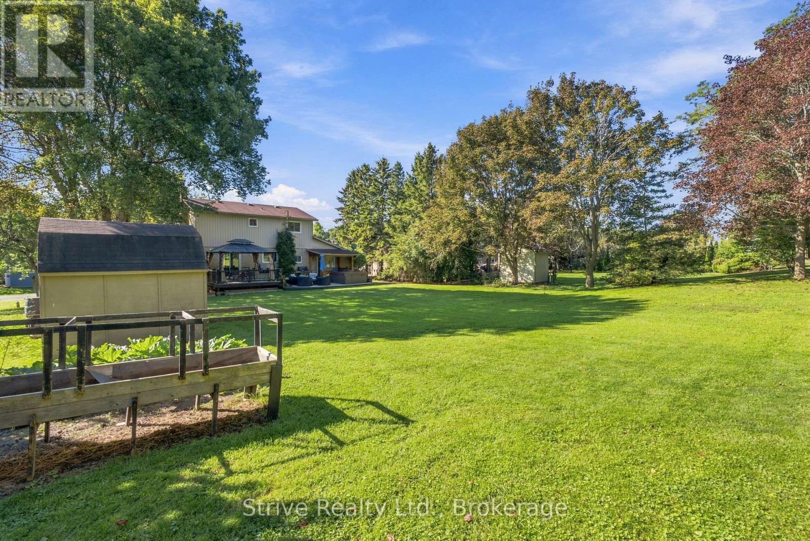 6 LENORE AVENUE - 42