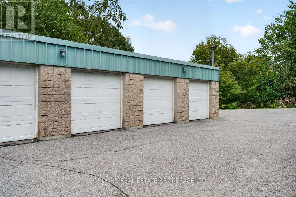 #201 120 BARRETT COURT - Image 18