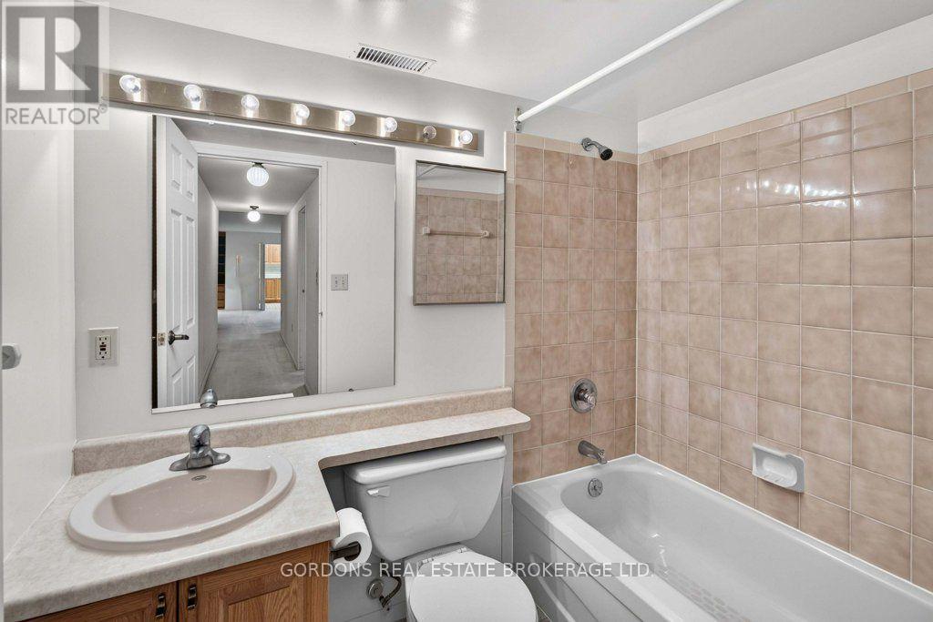 #201 120 BARRETT COURT - Image 37