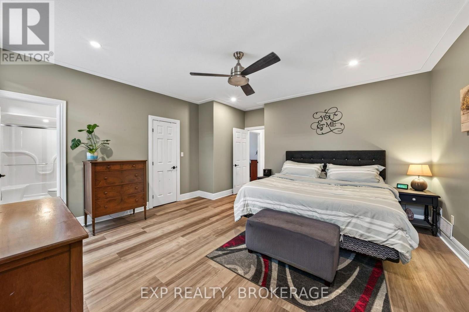 411 ABBOT STREET - 19