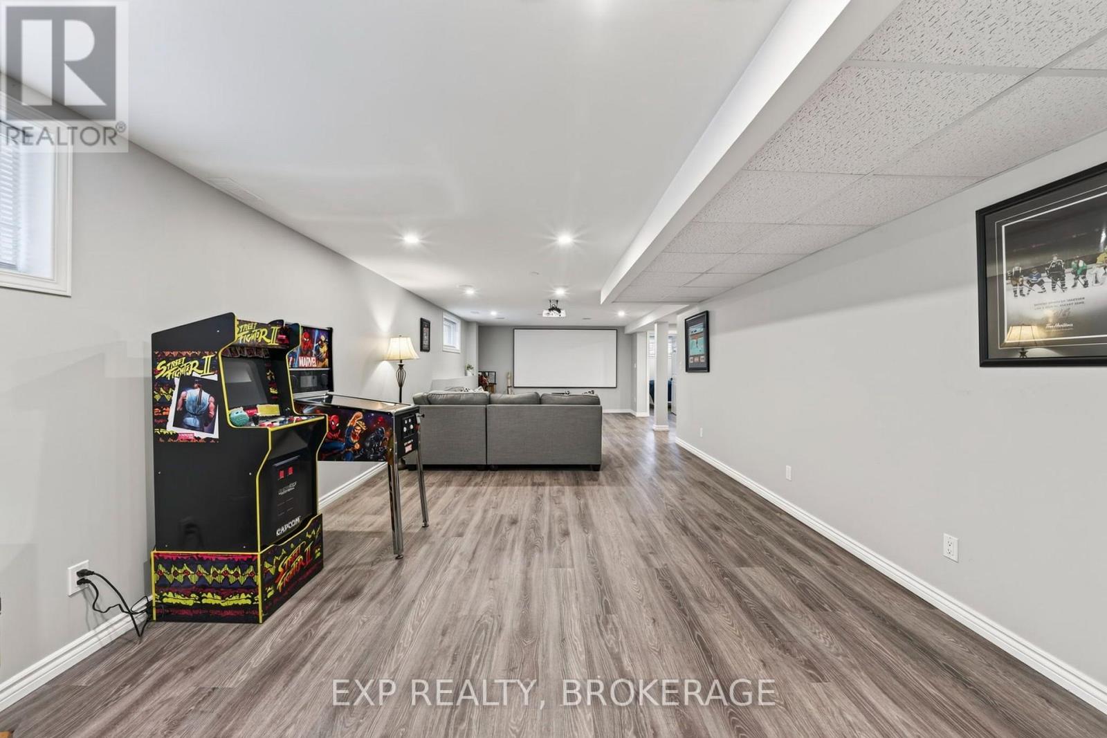 411 ABBOT STREET - 22