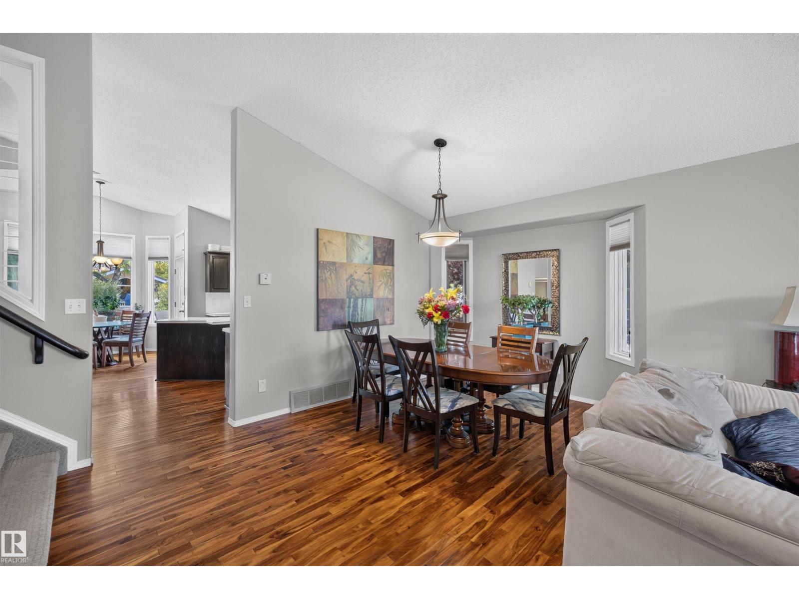 65 NOTTINGHAM BV, Sherwood Park, Alberta, T8A5P1, Sherwood Park, Alberta — photo 4 of 5