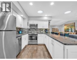 Recreation room - 2211 Chateau Avenue, Windsor, ON N8P1N6 Photo 6