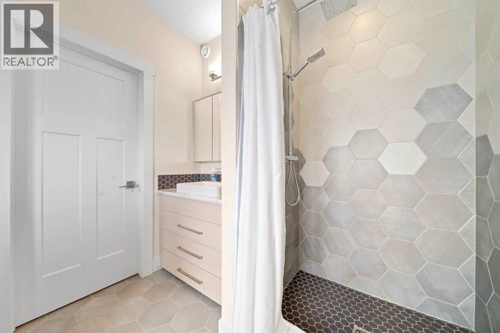 114 Somerside Road SE - 17