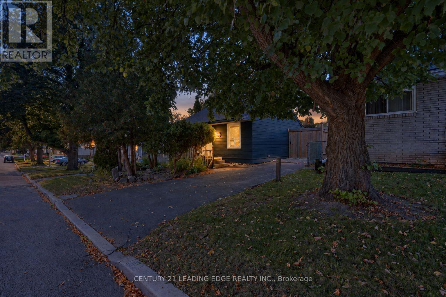 14 GEORGE STREET - Image 5