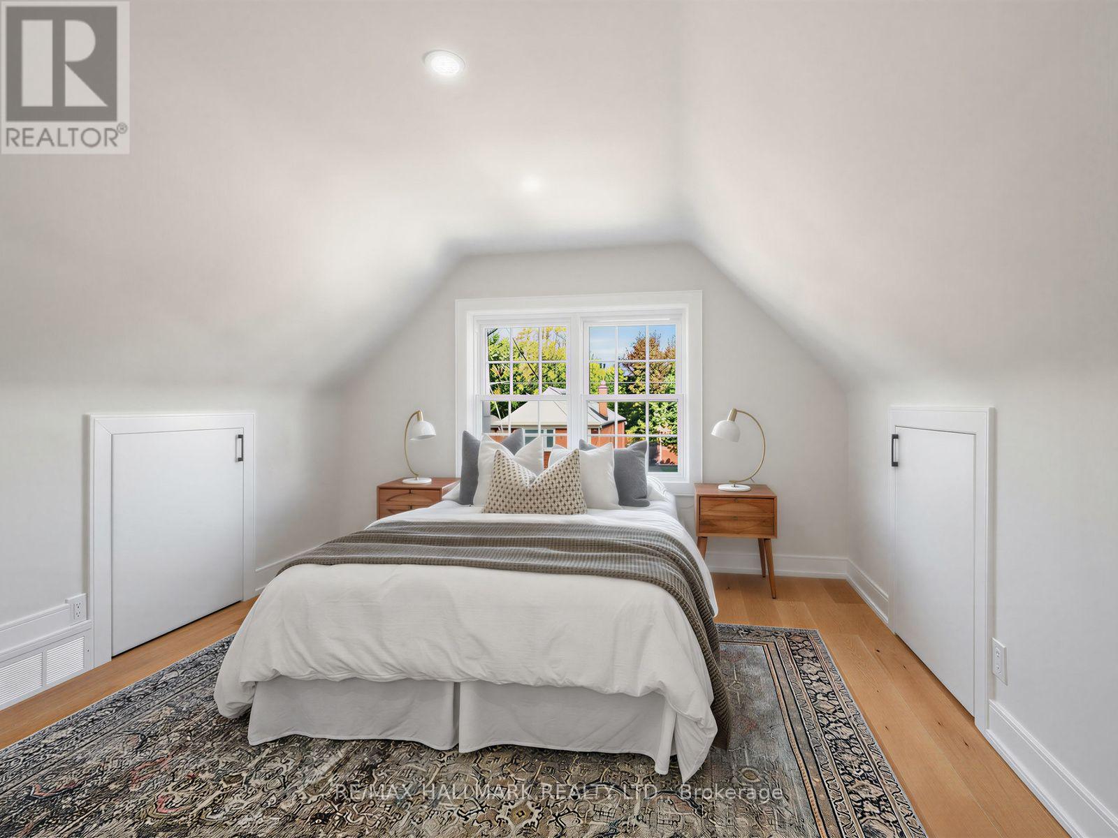 109 GLENCREST BOULEVARD - Image 24