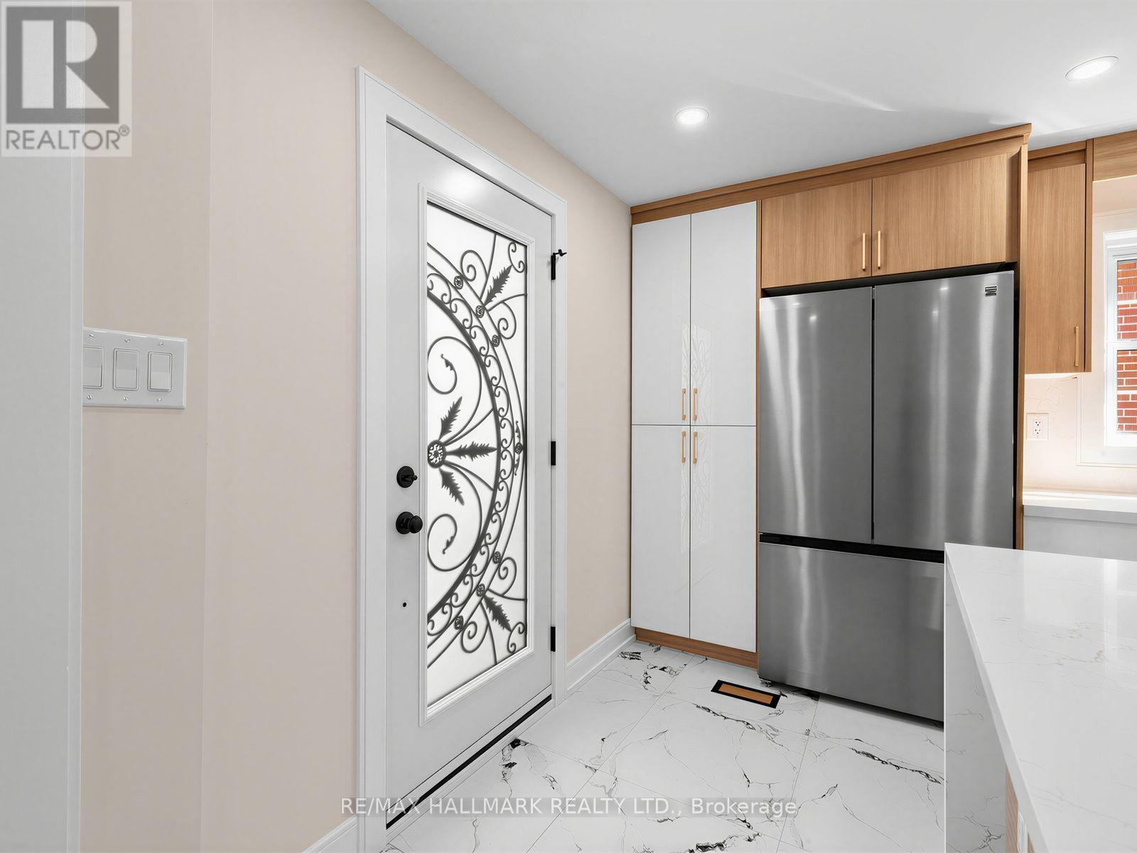 109 GLENCREST BOULEVARD - Image 5