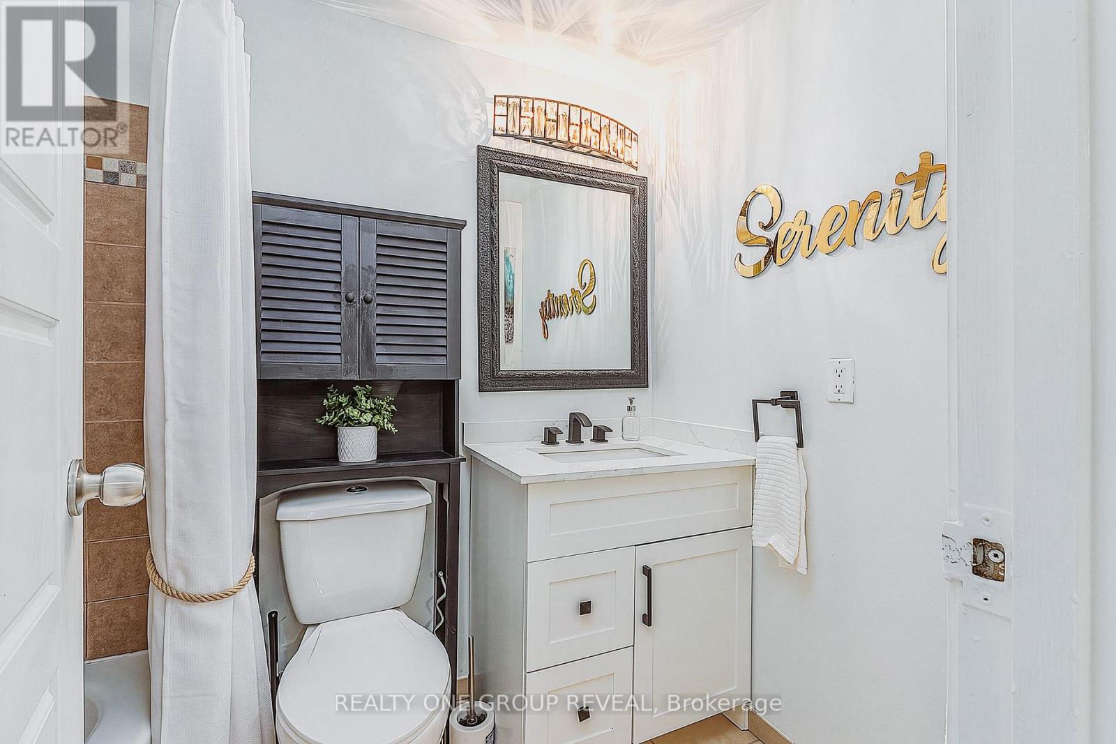 #15 222 PEARSON STREET - 20