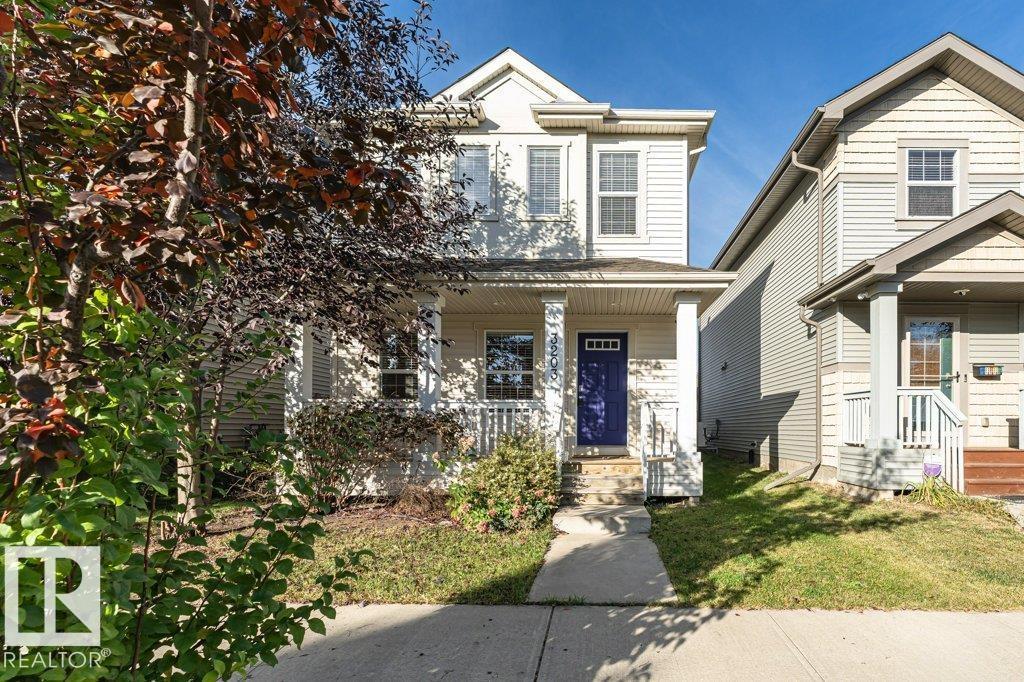 3203 Carpenter Landing SW, Edmonton, Alberta, T6W2Y7