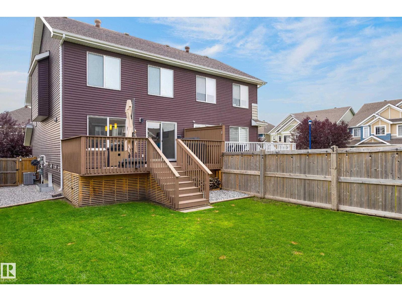 2322 67A ST SW - 49