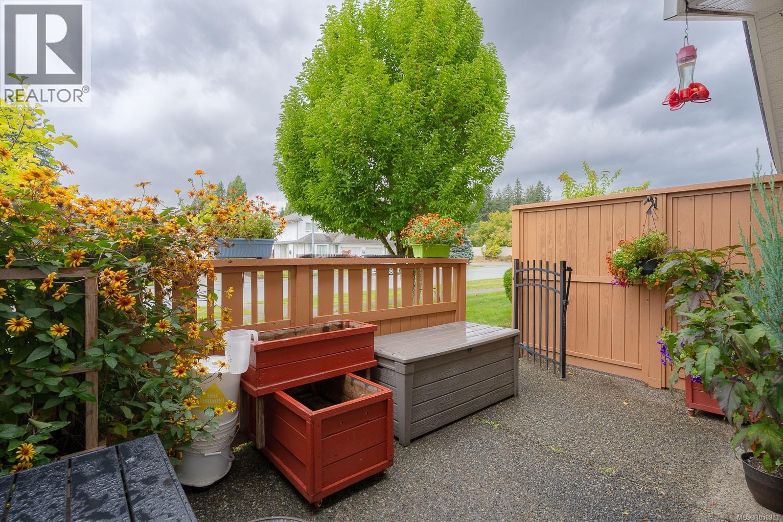 5453 Woodland Cres W - Image 19