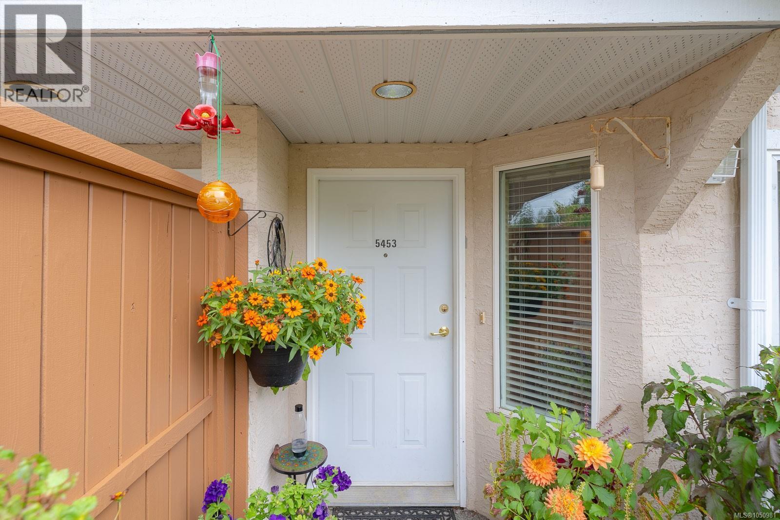 5453 Woodland Cres W - Image 21