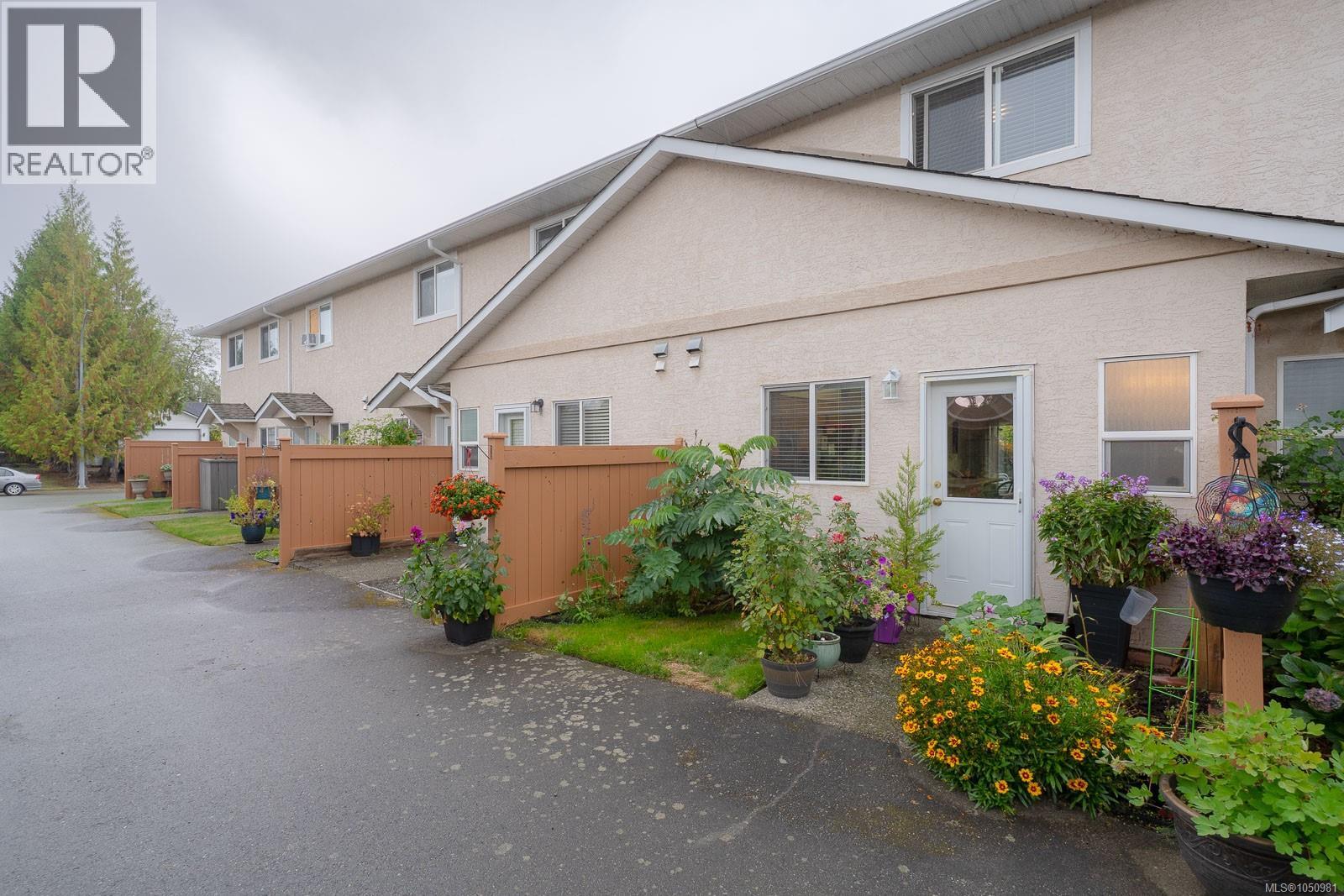 5453 Woodland Cres W - 23