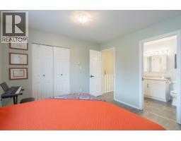 5453 Woodland Cres W, Port Alberni, BC V9Y8H1 Photo 17