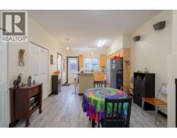 Kitchen - 5453 Woodland Cres W, Port Alberni, BC V9Y8H1 Photo 6