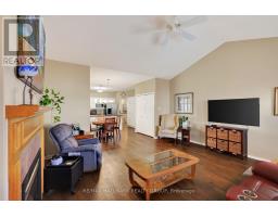 Kitchen - 2171 Descartes Street, Ottawa, ON K4A4E4 Photo 13