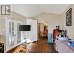 Furnace - 2171 Descartes Street, Ottawa, ON K4A4E4 Photo 6