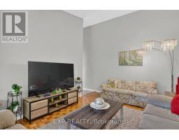 109 Woodfield Drive N, Ottawa, ON K2G0A1 Photo 7