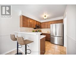 195 Richard Underhill Avenue, Whitchurch Stouffville, ON L4A0Z4 Photo 14
