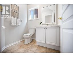 195 Richard Underhill Avenue, Whitchurch Stouffville, ON L4A0Z4 Photo 18