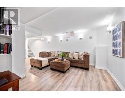 195 Richard Underhill Avenue, Whitchurch Stouffville, ON L4A0Z4 Photo 32