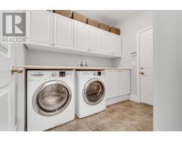 8 Chapel Gully Trail, King, ON L7B0A1 Photo 19