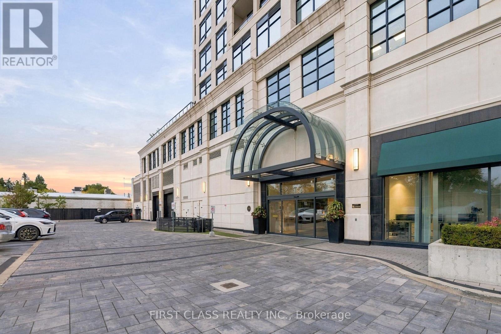 #601 1 GRANDVIEW AVENUE - 2