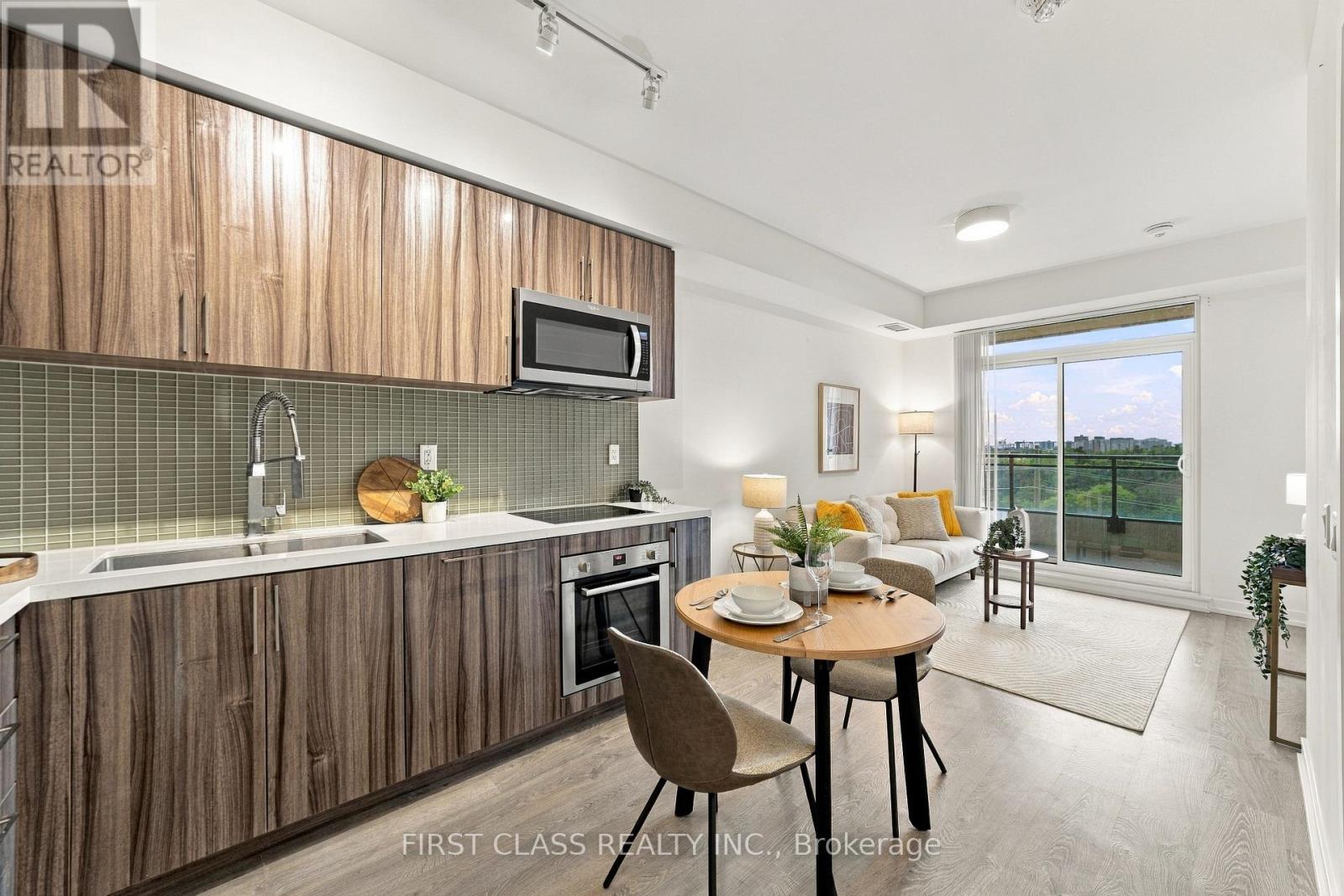 #601 1 GRANDVIEW AVENUE - 6