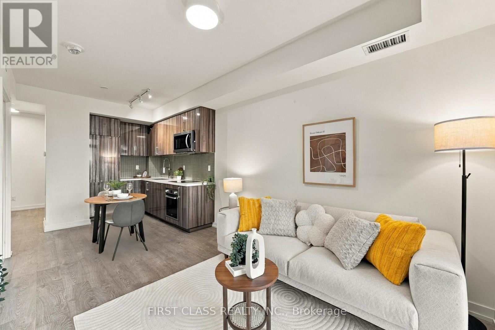 #601 1 GRANDVIEW AVENUE - 9