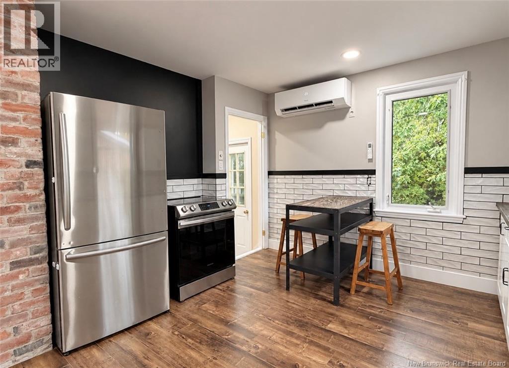 375 St Anne - Image 4