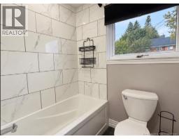375 St Anne, Bathurst, NB E2A2N3 Photo 17