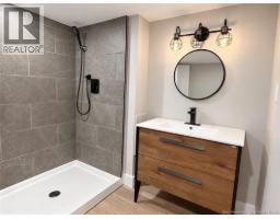375 St Anne, Bathurst, NB E2A2N3 Photo 26