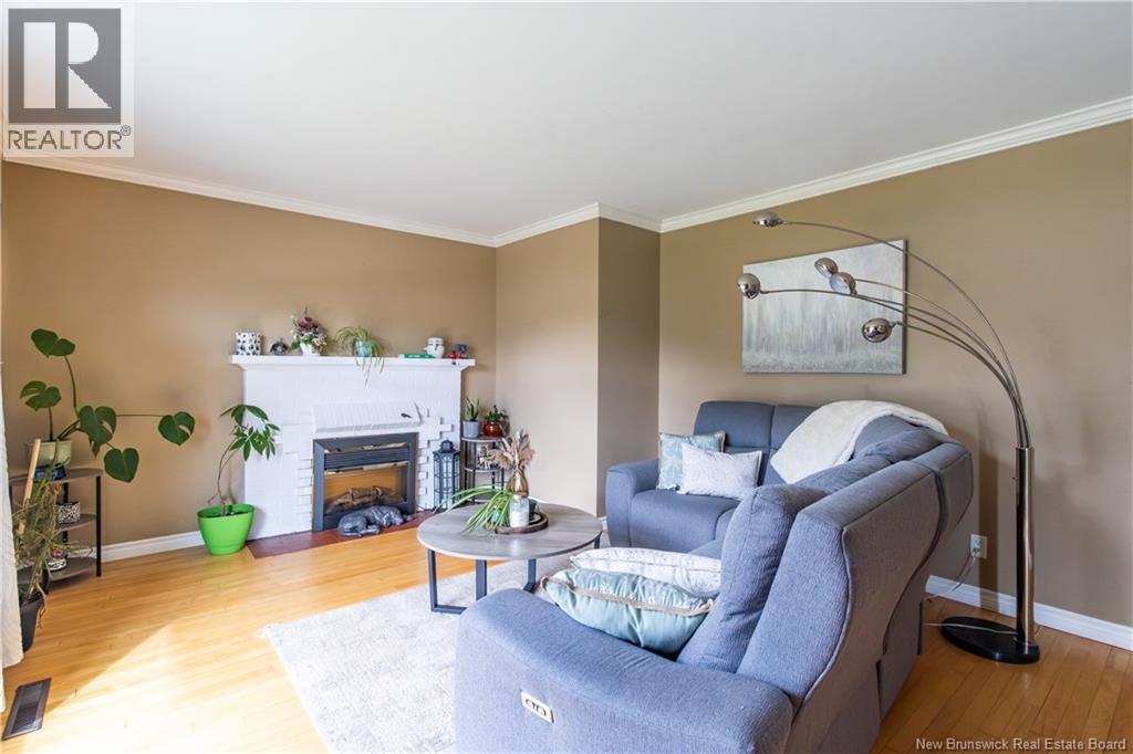27 Stewart Avenue - 17