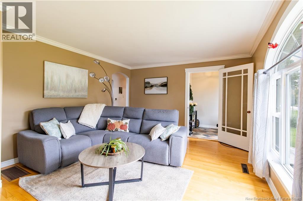 27 Stewart Avenue - 20
