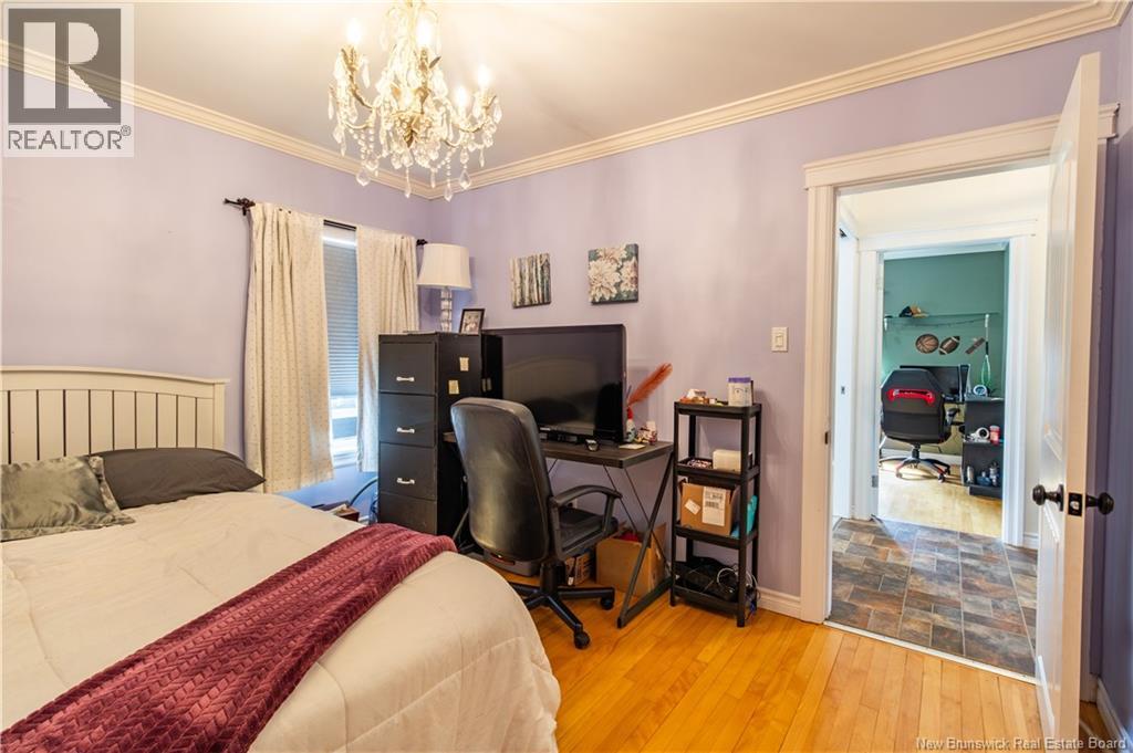 27 Stewart Avenue - 28