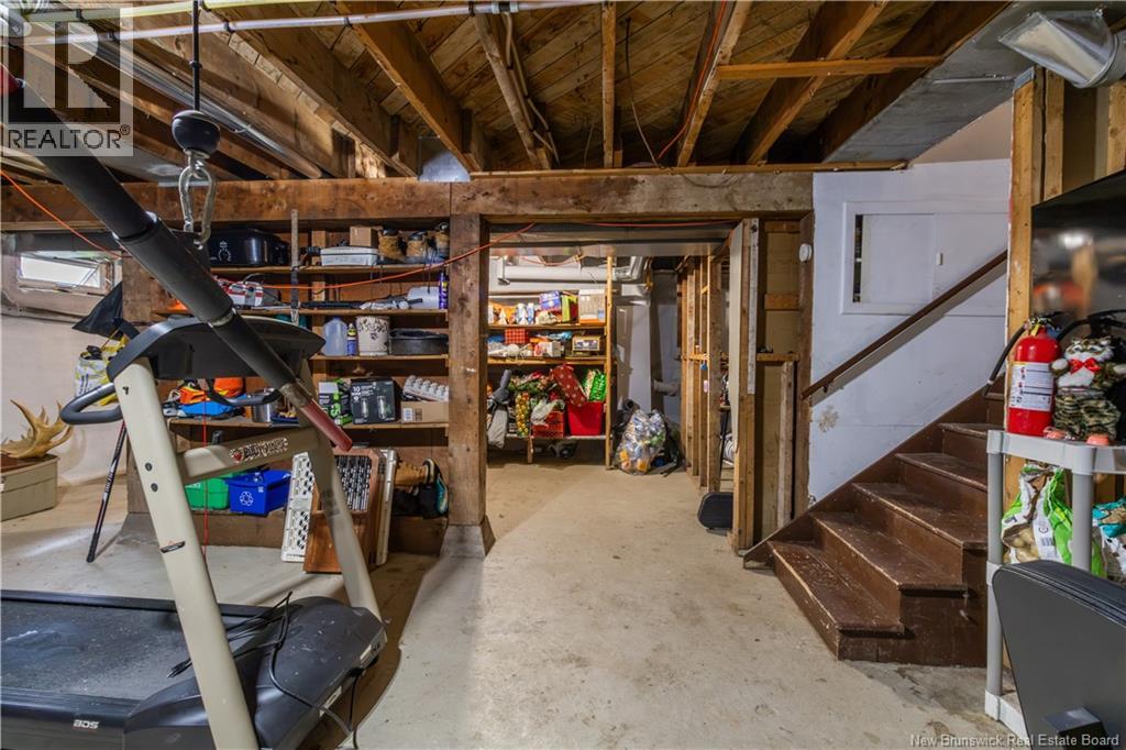 27 Stewart Avenue - 43