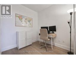 1009 - 21 Park Street E, Mississauga, ON L5G0C2 Photo 12