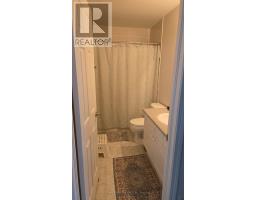 710 Thompson Road, Milton, ON L9T0C8 Photo 13